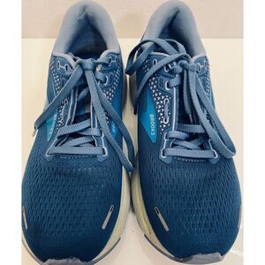 Brooks Ghost 14 Blue/Ocean/Oyster Running Shoes. Size 9(W).